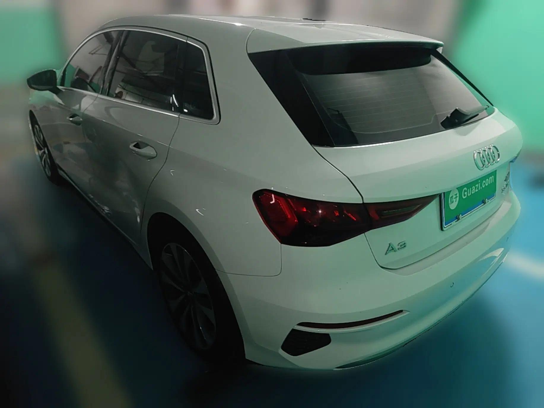 Audi A3 2021 Sportback 35 TFSI Ambition Style Edition — миниатюра 4