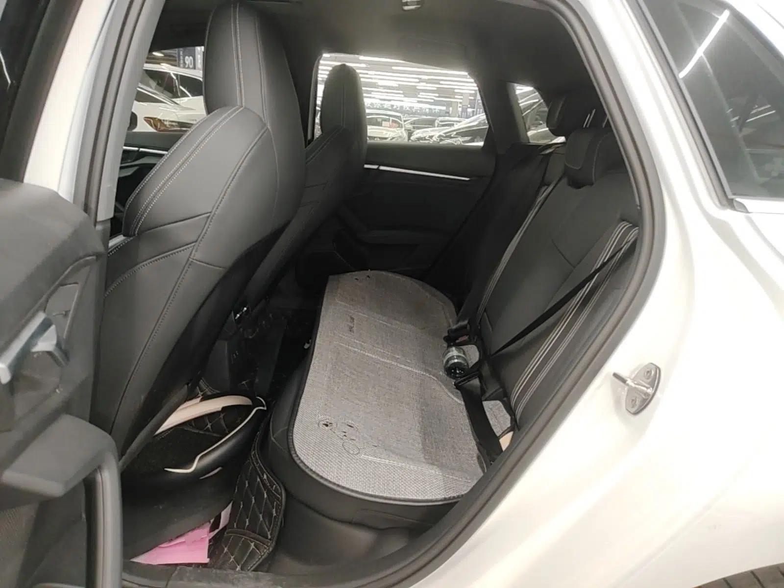 Audi A3 2024 Sportback 35 TFSI Fashionable Sports Model — миниатюра 20