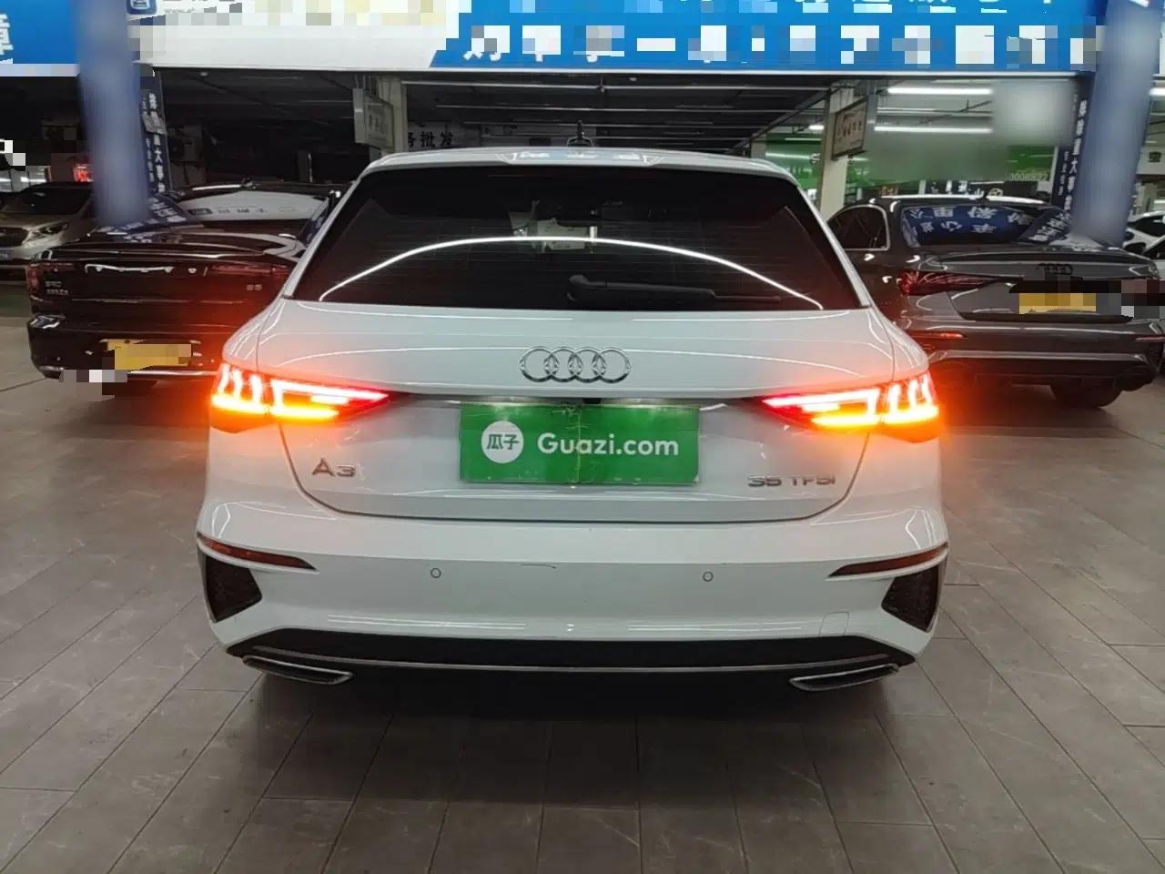 Audi A3 2024 Sportback 35 TFSI Fashionable Sports Model — миниатюра 5