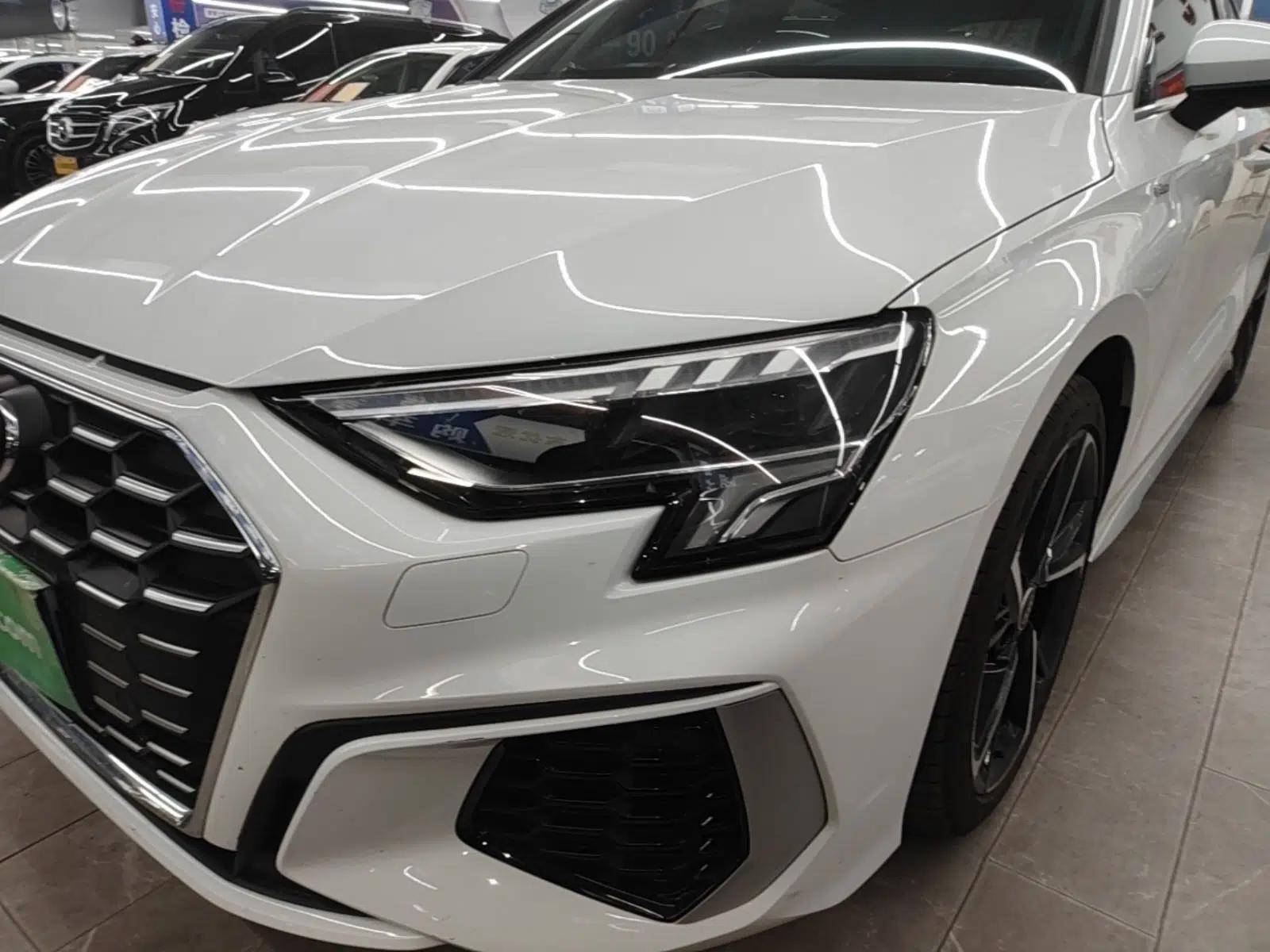 Audi A3 2024 Sportback 35 TFSI Fashionable Sports Model — миниатюра 8