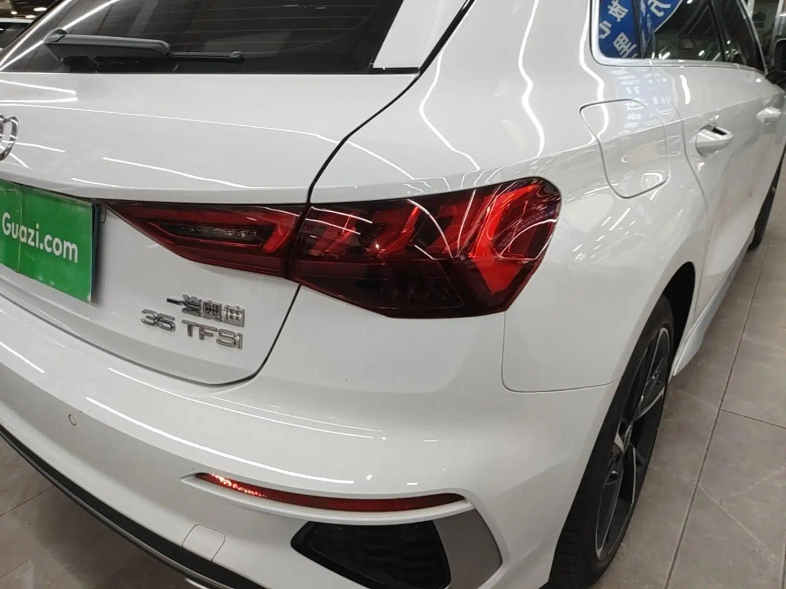 Audi A3 2024 Sportback 35 TFSI Fashionable Sports Model — миниатюра 9