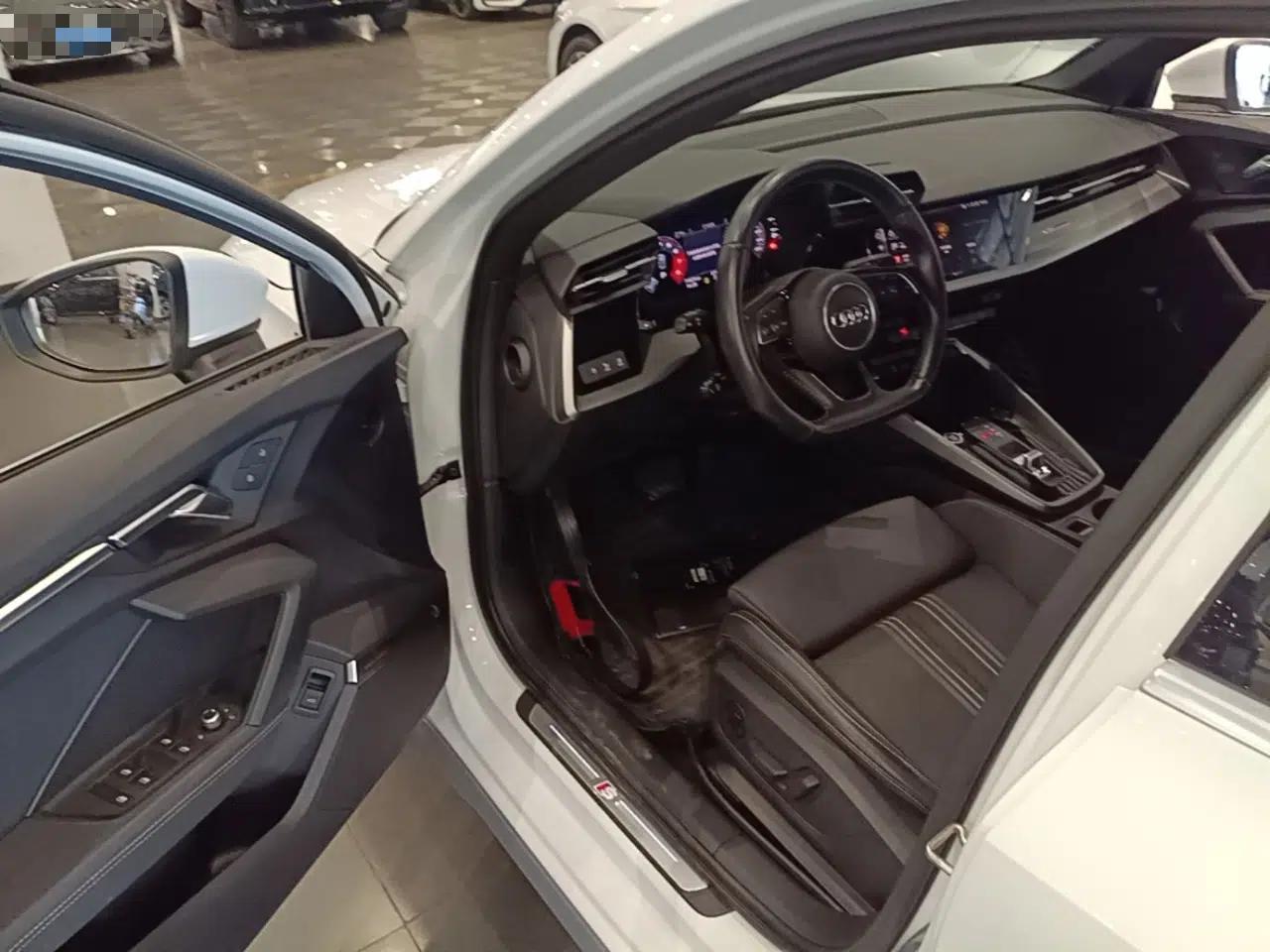Audi A3 2022 A3L Limousine 35 TFSI Fashion Sport Model — миниатюра 23