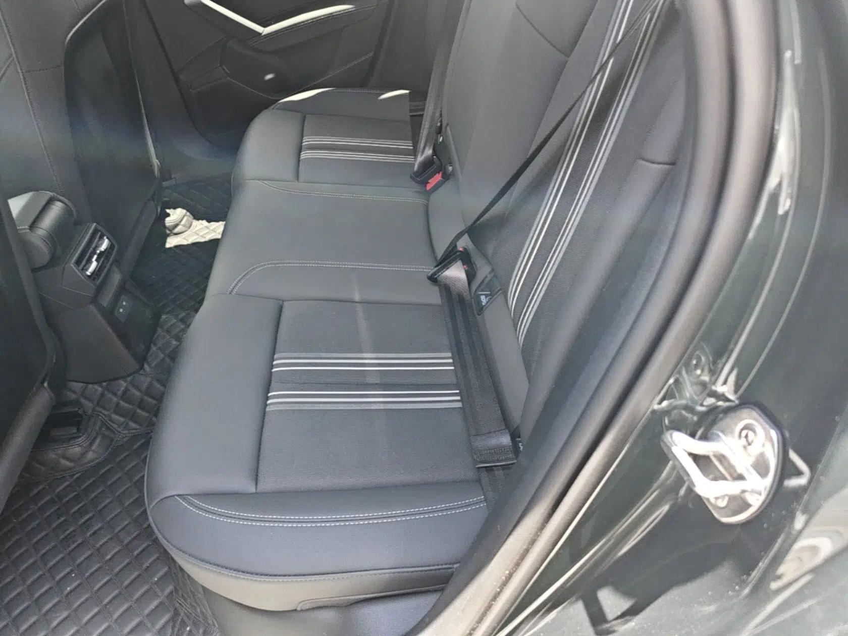 Audi A3 2024 Sportback 35 TFSI Fashionable Sports Model — миниатюра 20