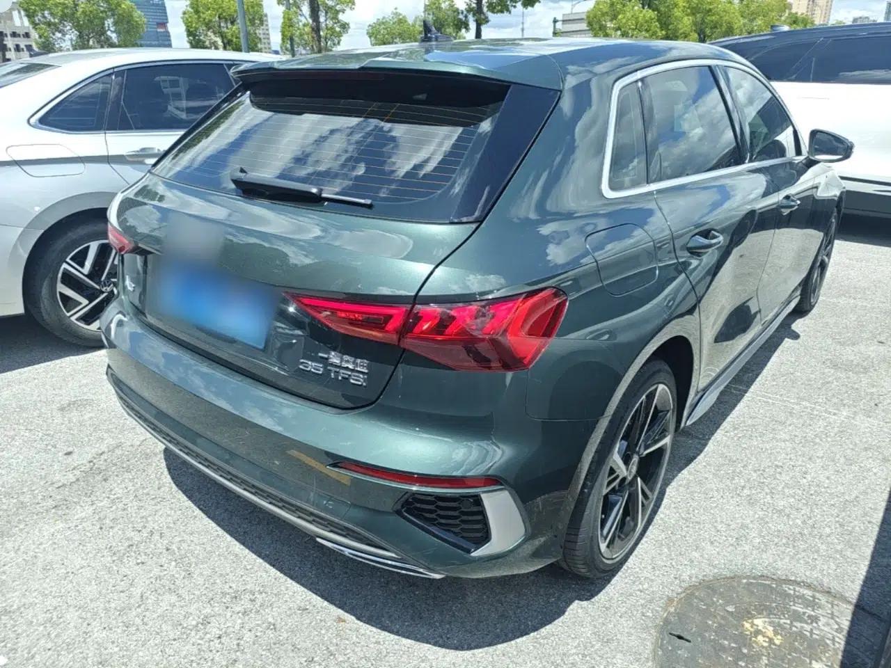 Audi A3 2024 Sportback 35 TFSI Fashionable Sports Model — миниатюра 6