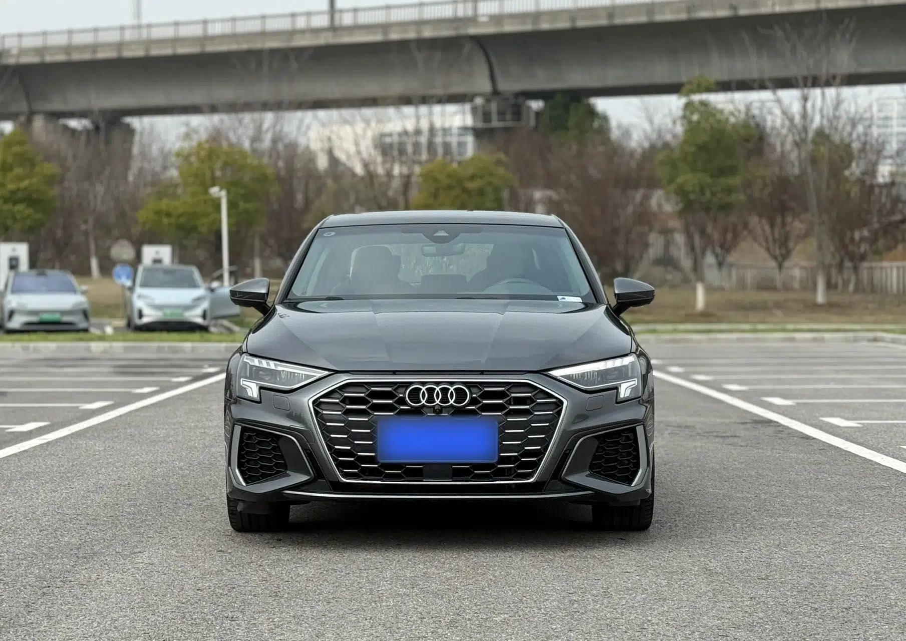Audi A3 2024 A3L Limousine 35 TFSI Luxury Sport Edition — миниатюра 12