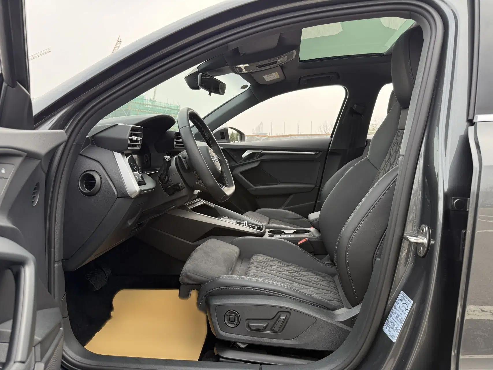 Audi A3 2024 A3L Limousine 35 TFSI Luxury Sport Edition — миниатюра 28