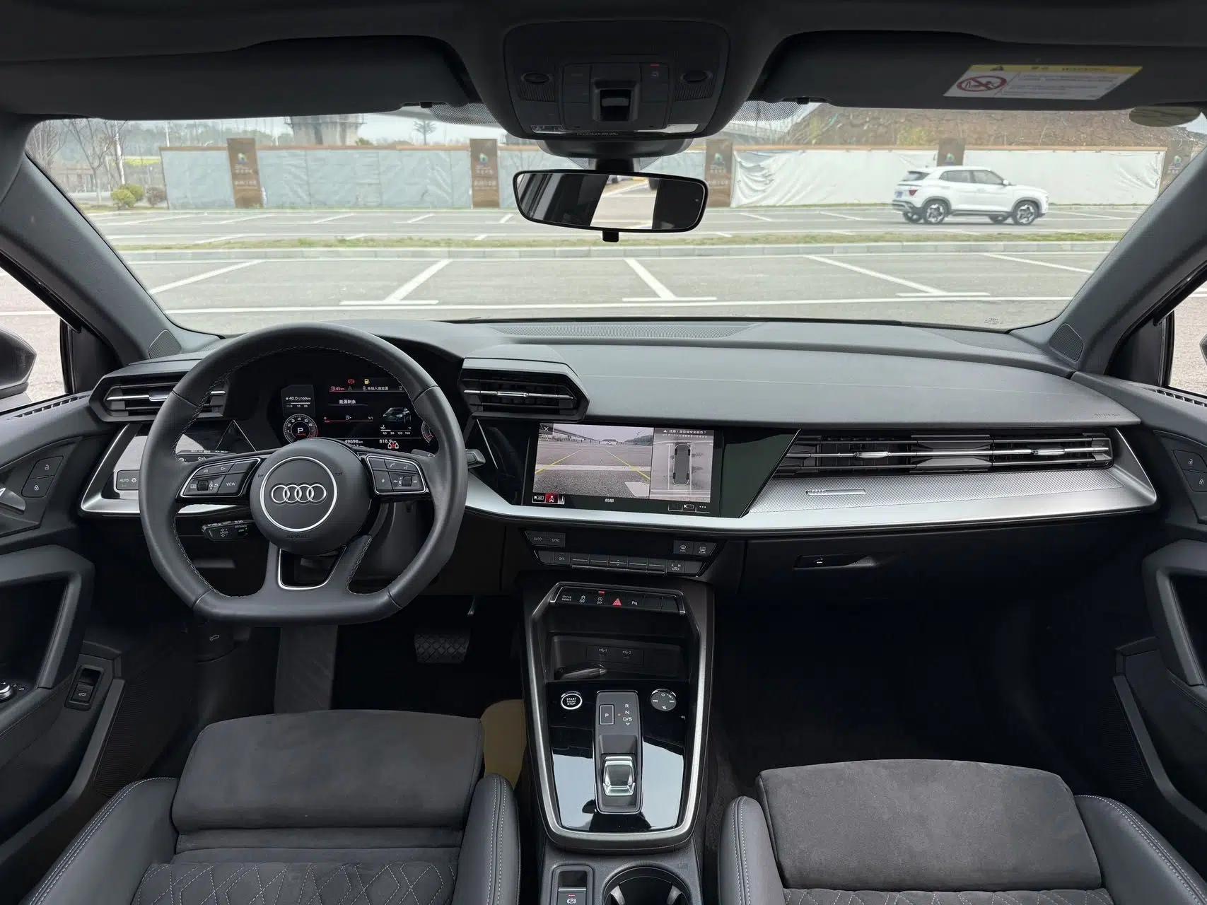 Audi A3 2024 A3L Limousine 35 TFSI Luxury Sport Edition — миниатюра 30