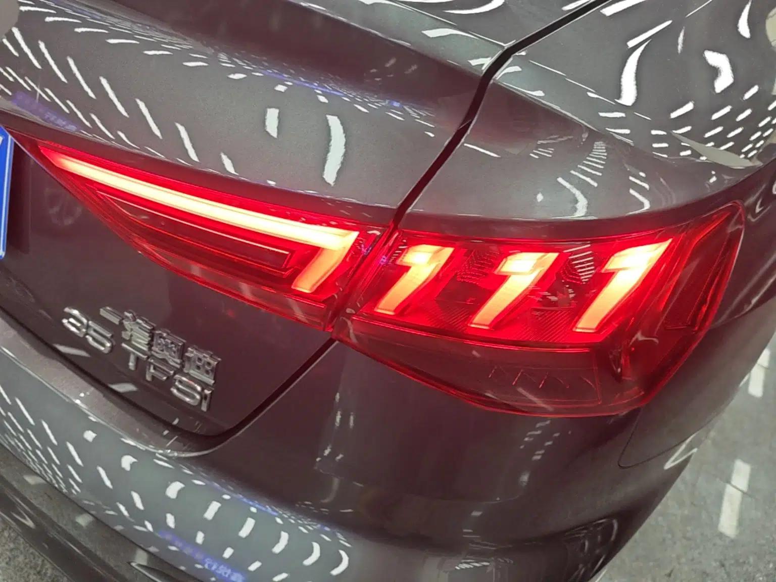 Audi A3 2024 A3L Limousine 35 TFSI Luxury Sport Edition — миниатюра 9