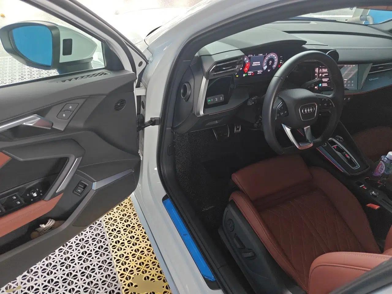 Audi A3 2025 Sportback 35TFSI Prestige Edition — миниатюра 16