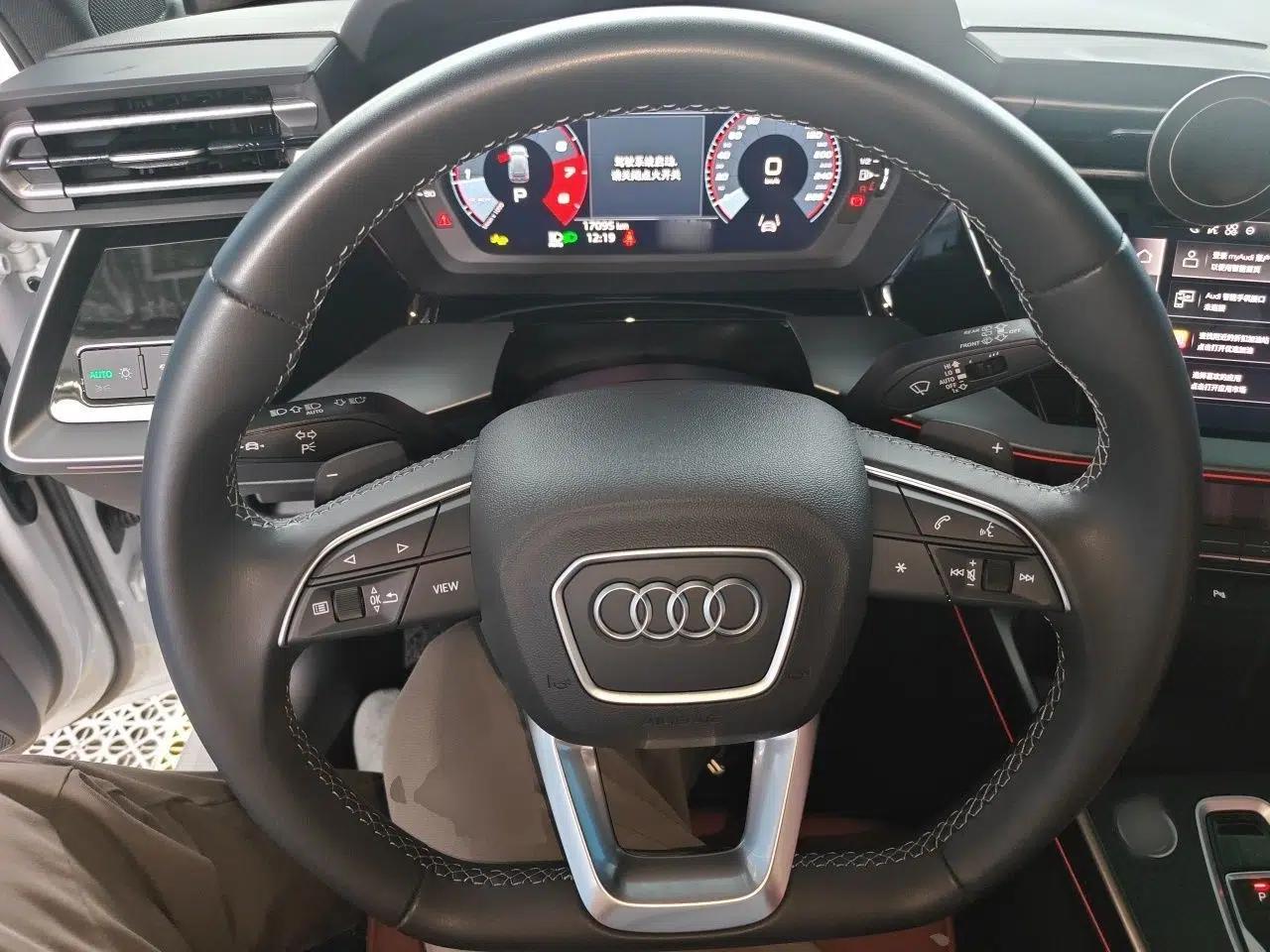 Audi A3 2025 Sportback 35TFSI Prestige Edition — миниатюра 10