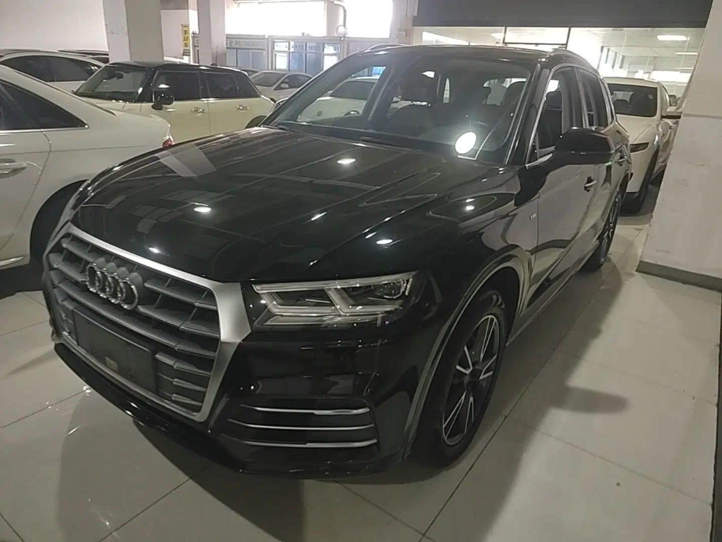 Audi Q5L 2018 45 TFSI Prestige Fashion Edition China VI Emission Standard — миниатюра 1