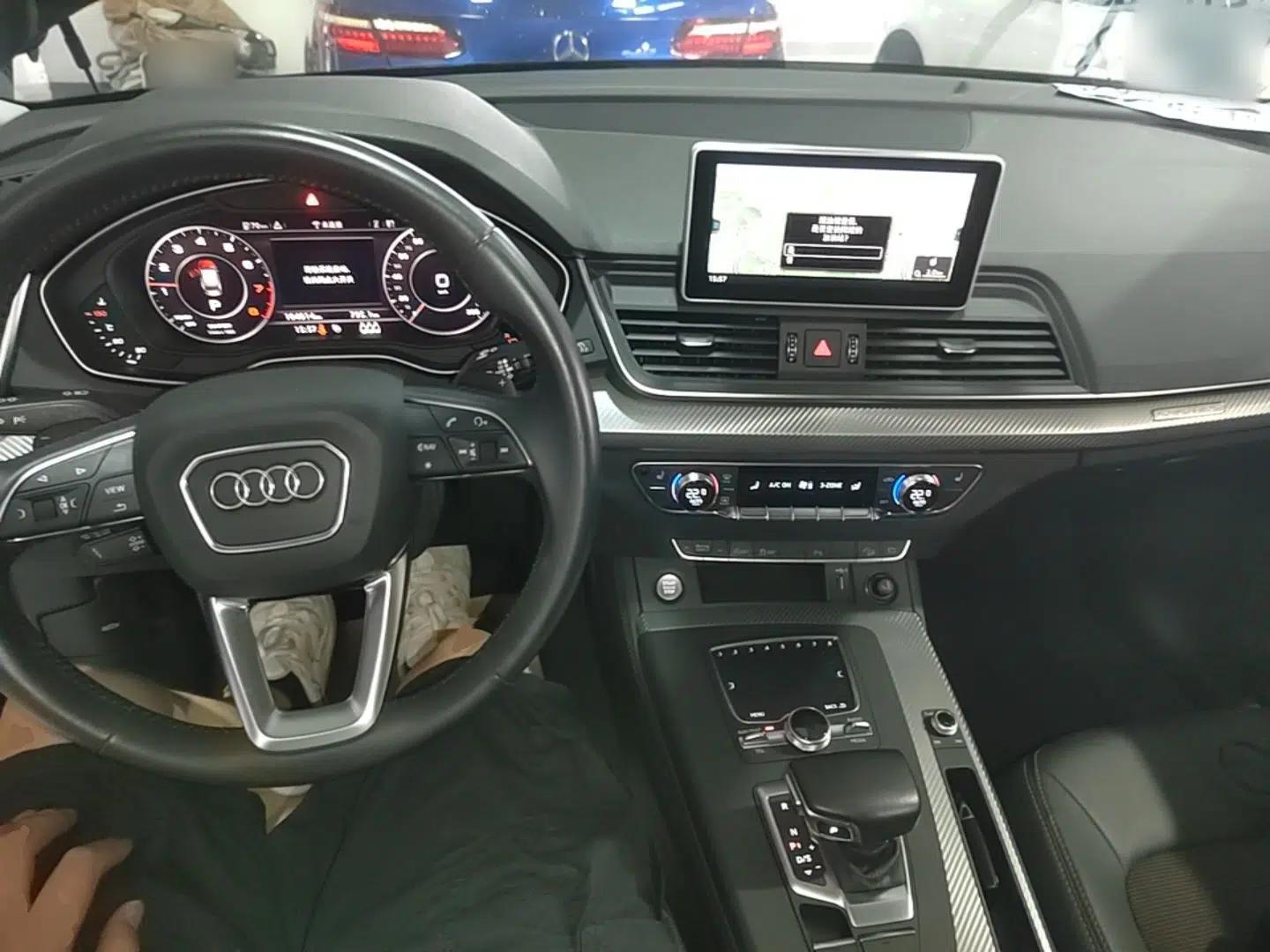 Audi Q5L 2018 45 TFSI Prestige Fashion Edition China VI Emission Standard — миниатюра 17