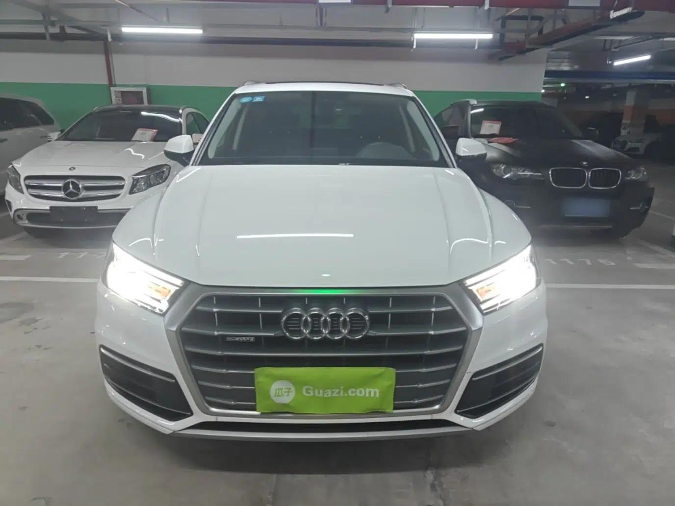 Audi Q5L 2020 40 TFSI Prestige Edition — миниатюра 2
