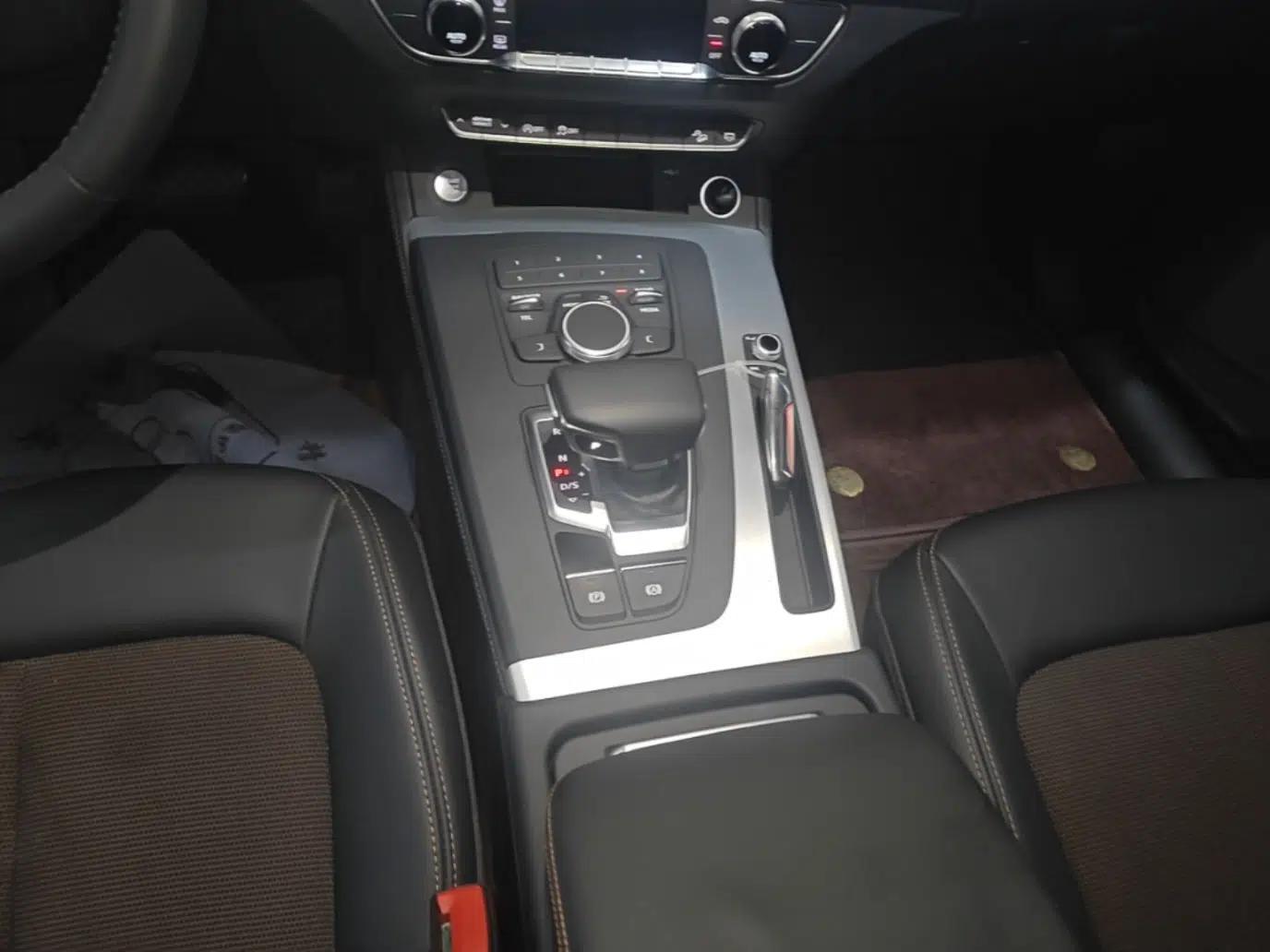 Audi Q5L 2020 40 TFSI Prestige Edition — миниатюра 21