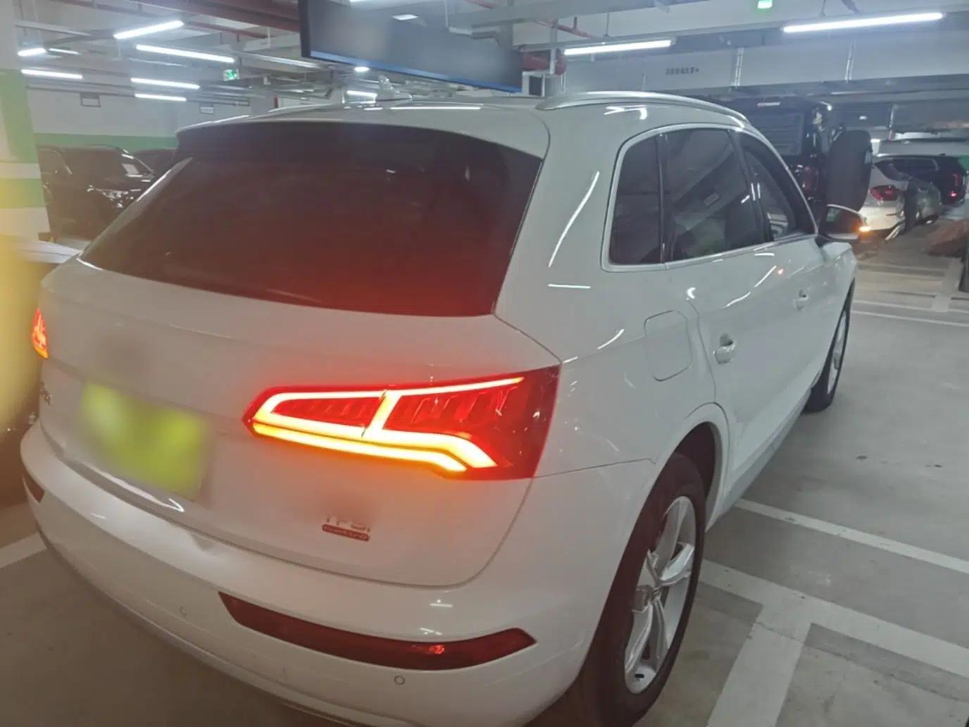 Audi Q5L 2020 40 TFSI Prestige Edition — миниатюра 6