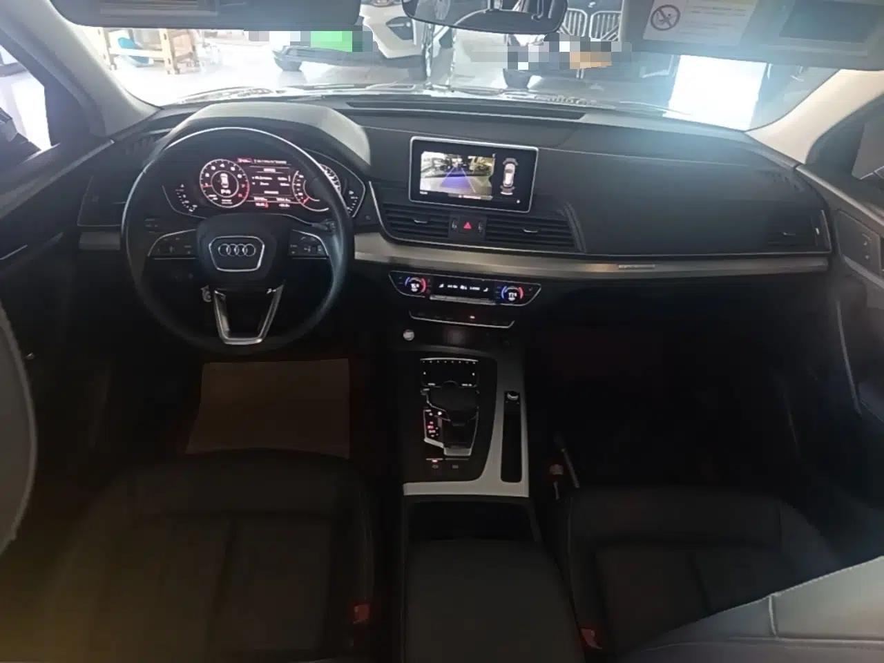 Audi Q5L 2020 Updated 40 TFSI Prestige Fashion Edition — миниатюра 12
