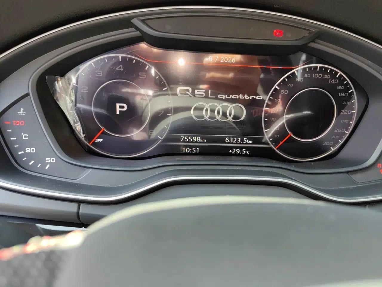 Audi Q5L 2020 45 TFSI Prestige Fashion Model — миниатюра 12