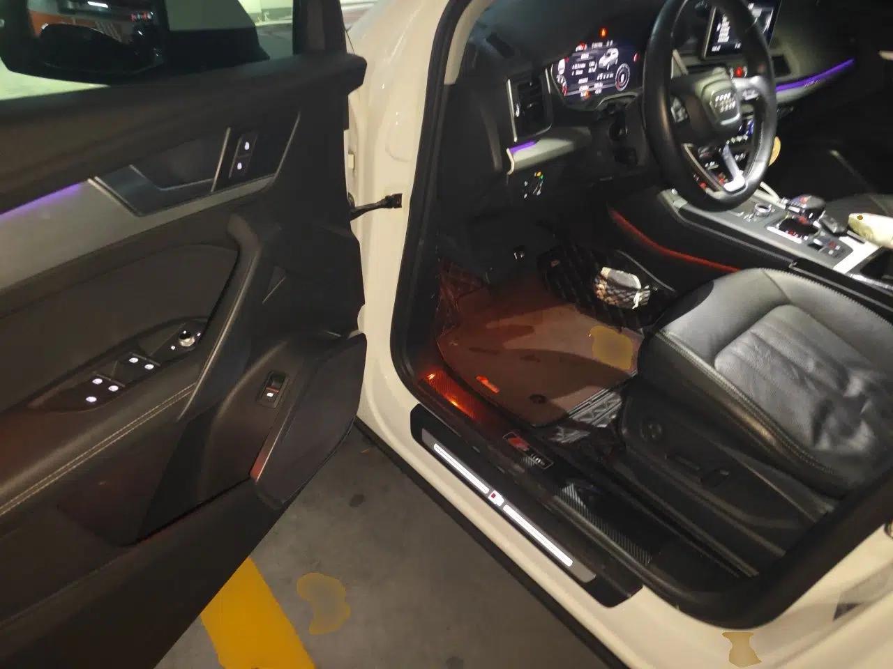 Audi Q5L 2020 Updated 40 TFSI Prestige Fashion Edition — миниатюра 16