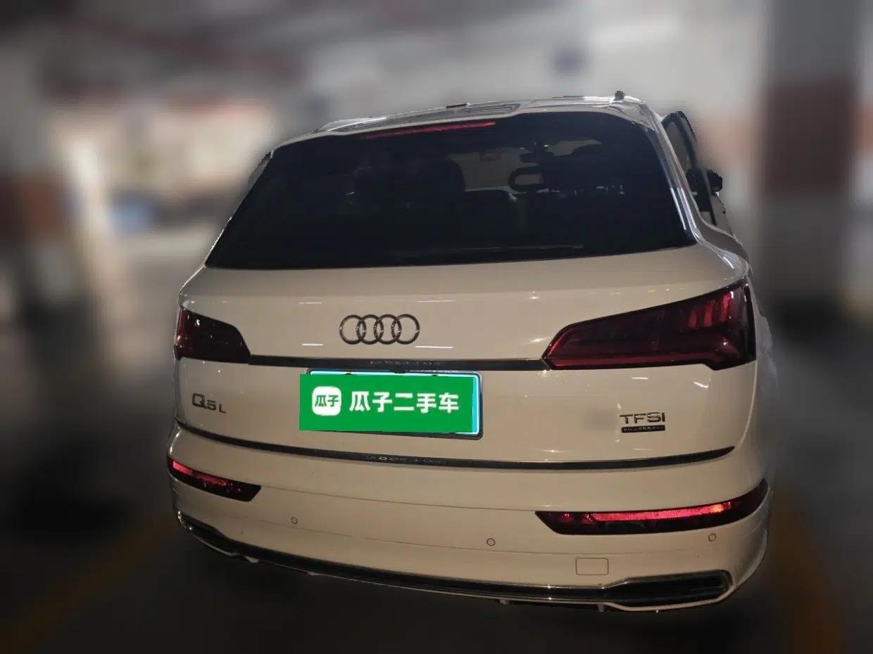 Audi Q5L 2020 Updated 40 TFSI Prestige Fashion Edition — миниатюра 5