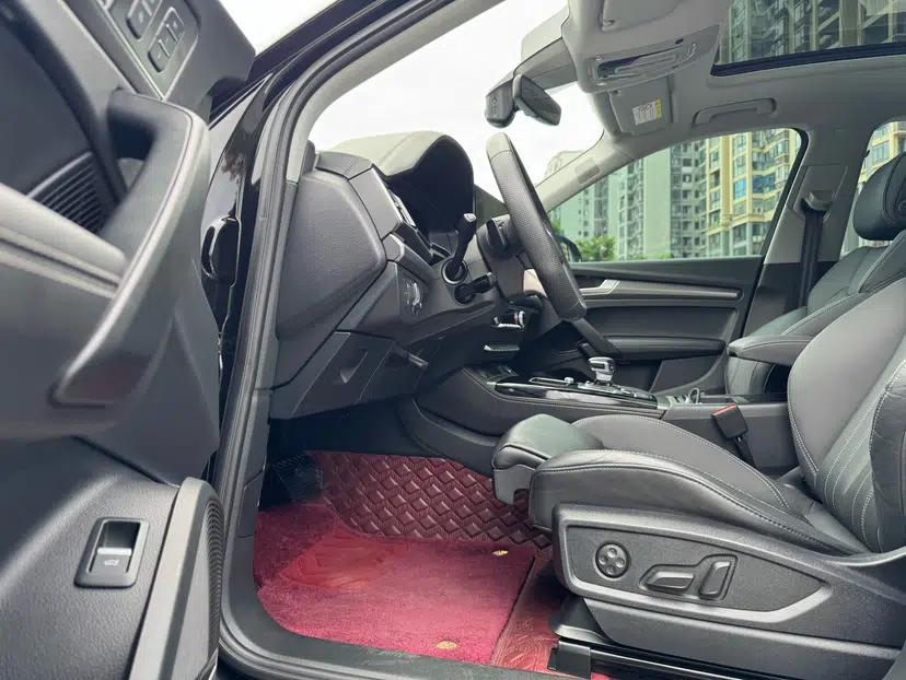 Audi Q5L 2022 Updated 45T Luxury Dynamic Version — миниатюра 10