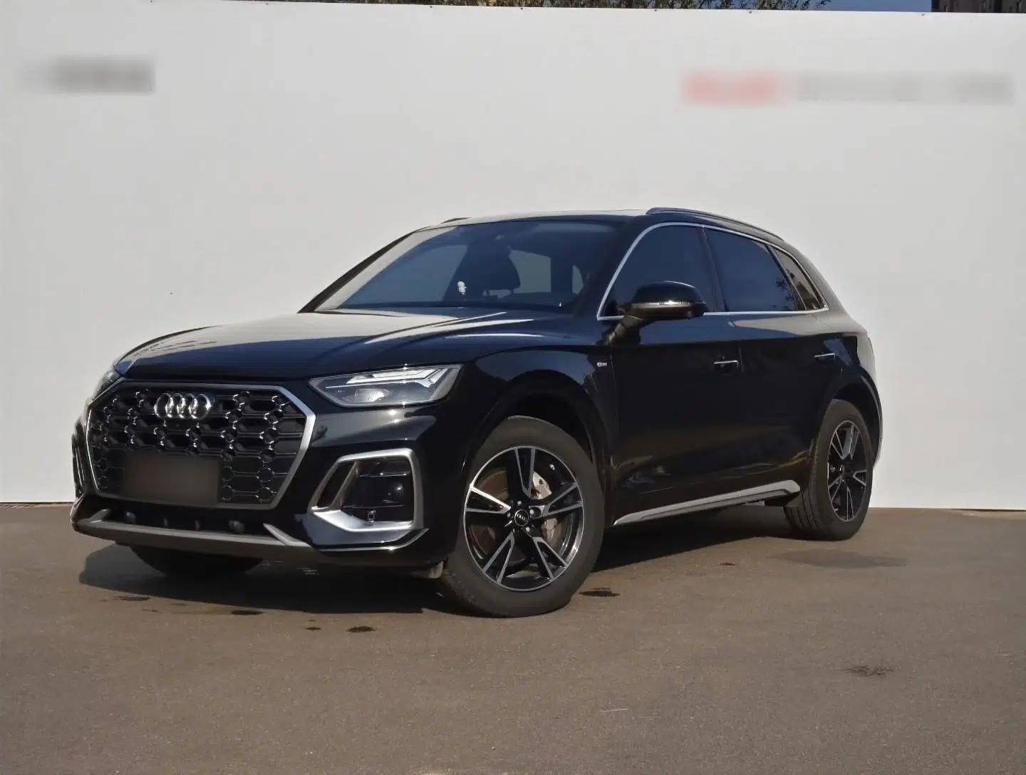 Audi Q5L 2024 40 TFSI Fashion Dynamic Model — миниатюра 1