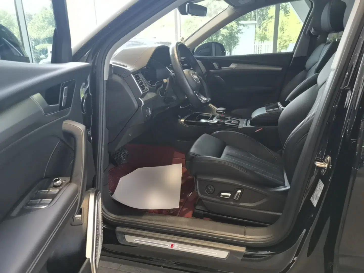 Audi Q5L 2024 40 TFSI Fashion Dynamic Model — миниатюра 23