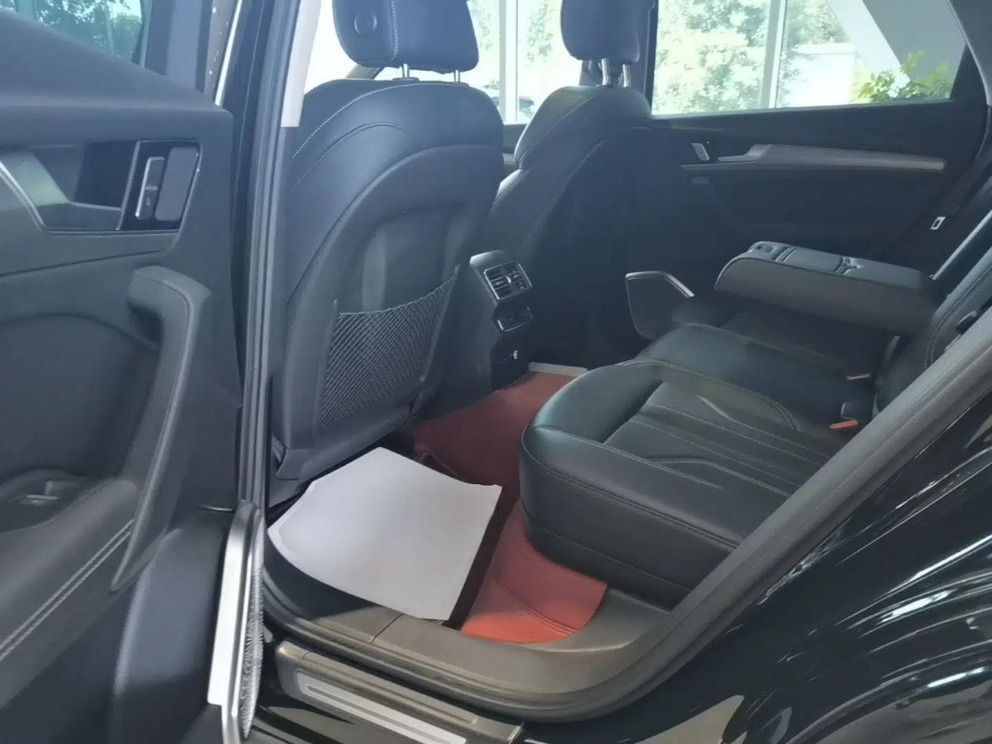 Audi Q5L 2024 40 TFSI Fashion Dynamic Model — миниатюра 25