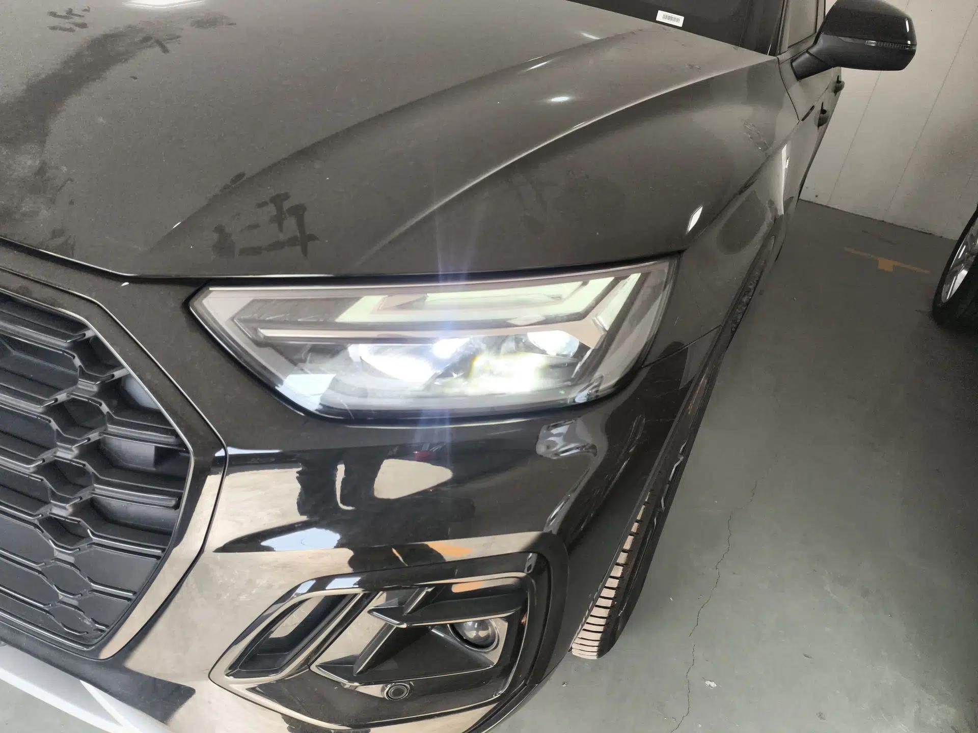 Audi Q5L 2024 45 TFSI Luxury Dynamic Model — миниатюра 8
