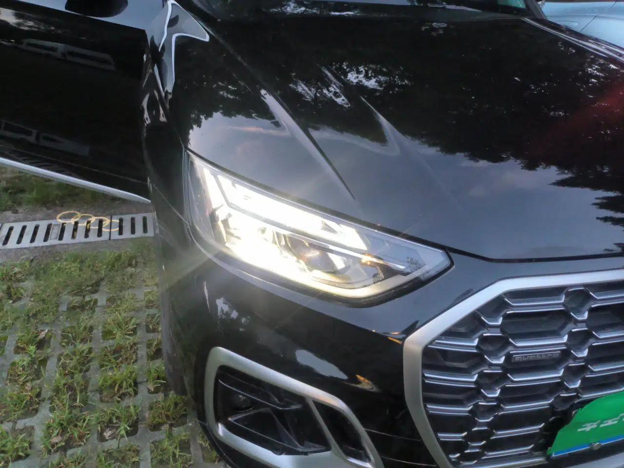 Audi Q5L 2025 40 TFSI Fashionable and Dynamic Edition — миниатюра 7