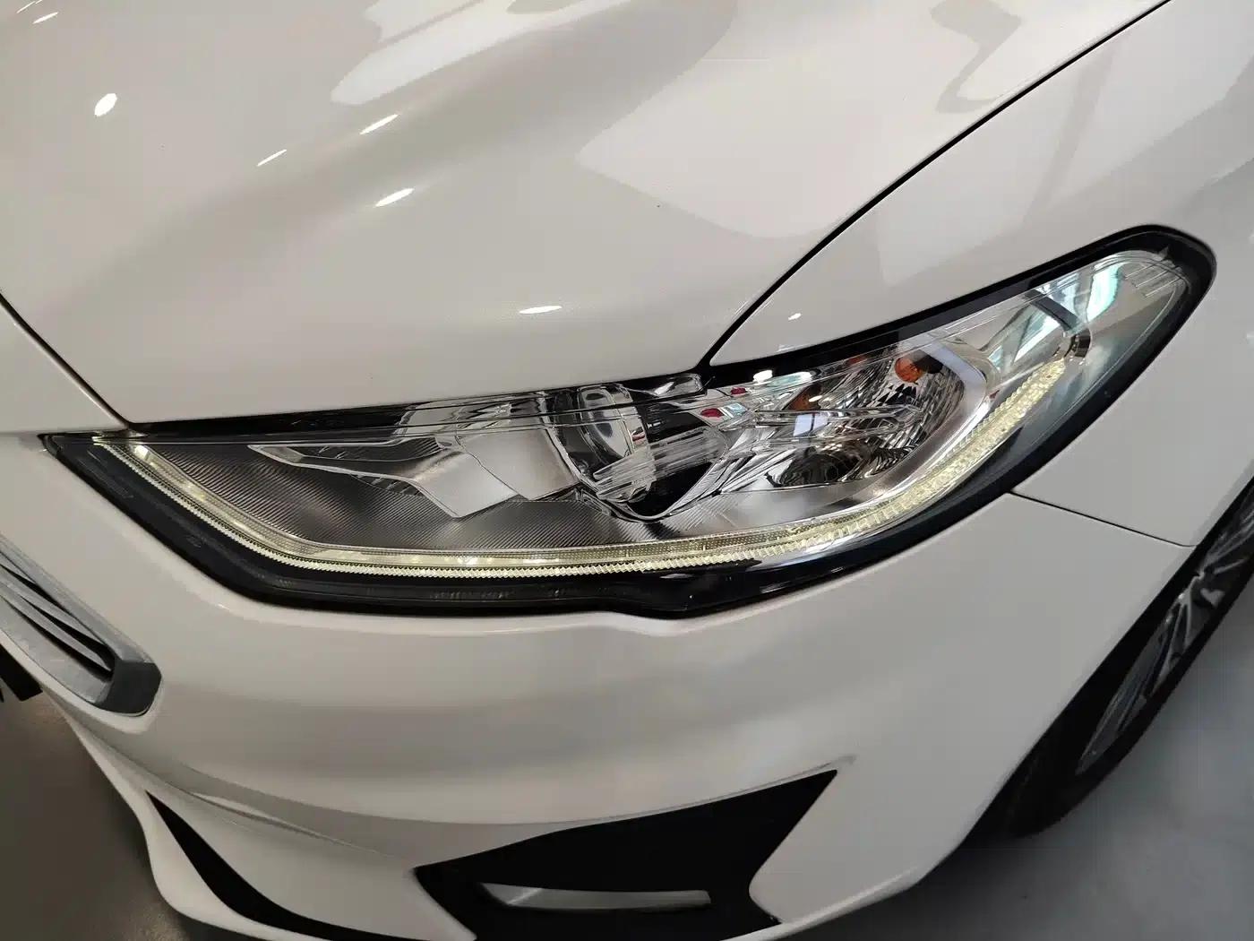 Mondeo PHEV 2018 2.0 PHEV Intelligent Control Fashion Model (National VI Emission Standard) — миниатюра 9