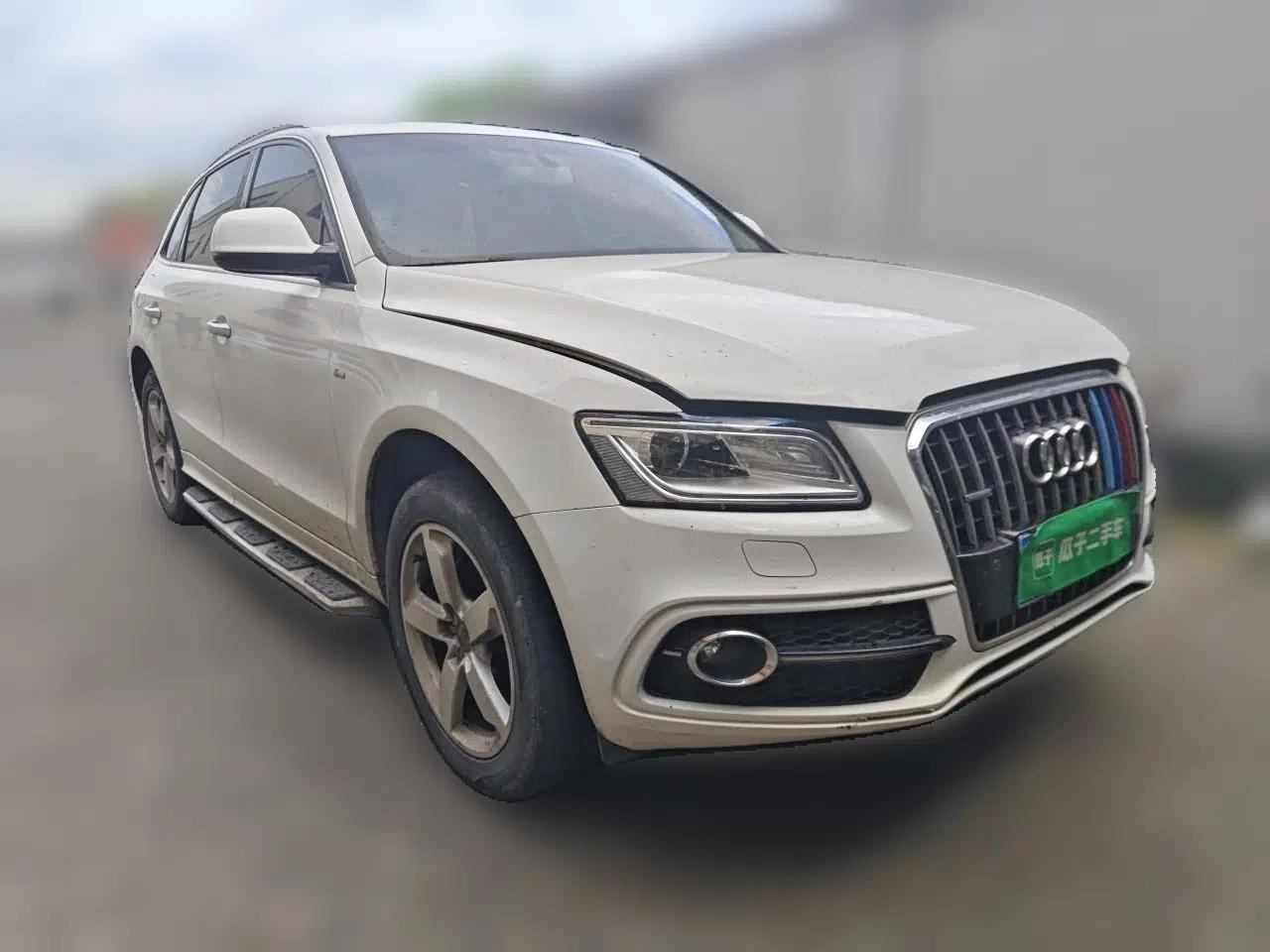 Audi Q5 2017 Plus 40 TFSI Ambition Model — миниатюра 3