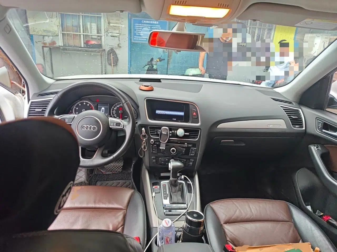 Audi Q5 2017 Plus 40 TFSI Ambition Model — миниатюра 9