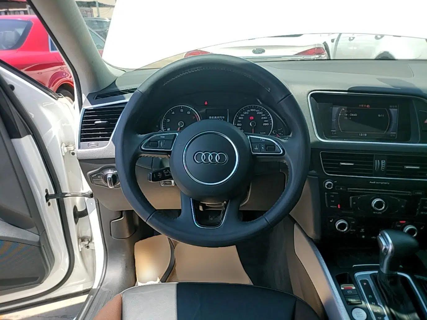 Audi Q5 2017 Plus 40 TFSI Technology Model — миниатюра 13