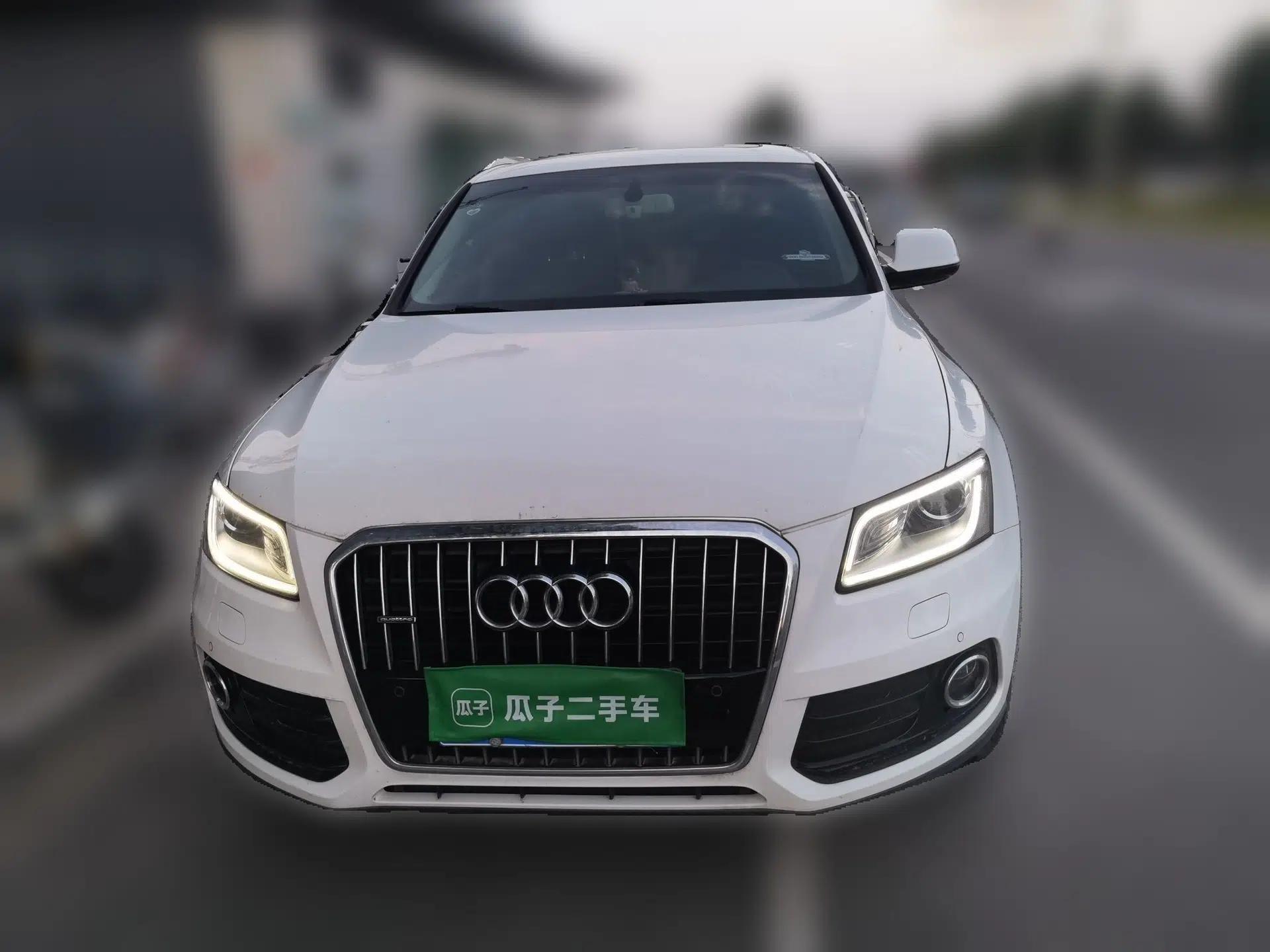 Audi Q5 2016 40 TFSI Comfort Model — миниатюра 2