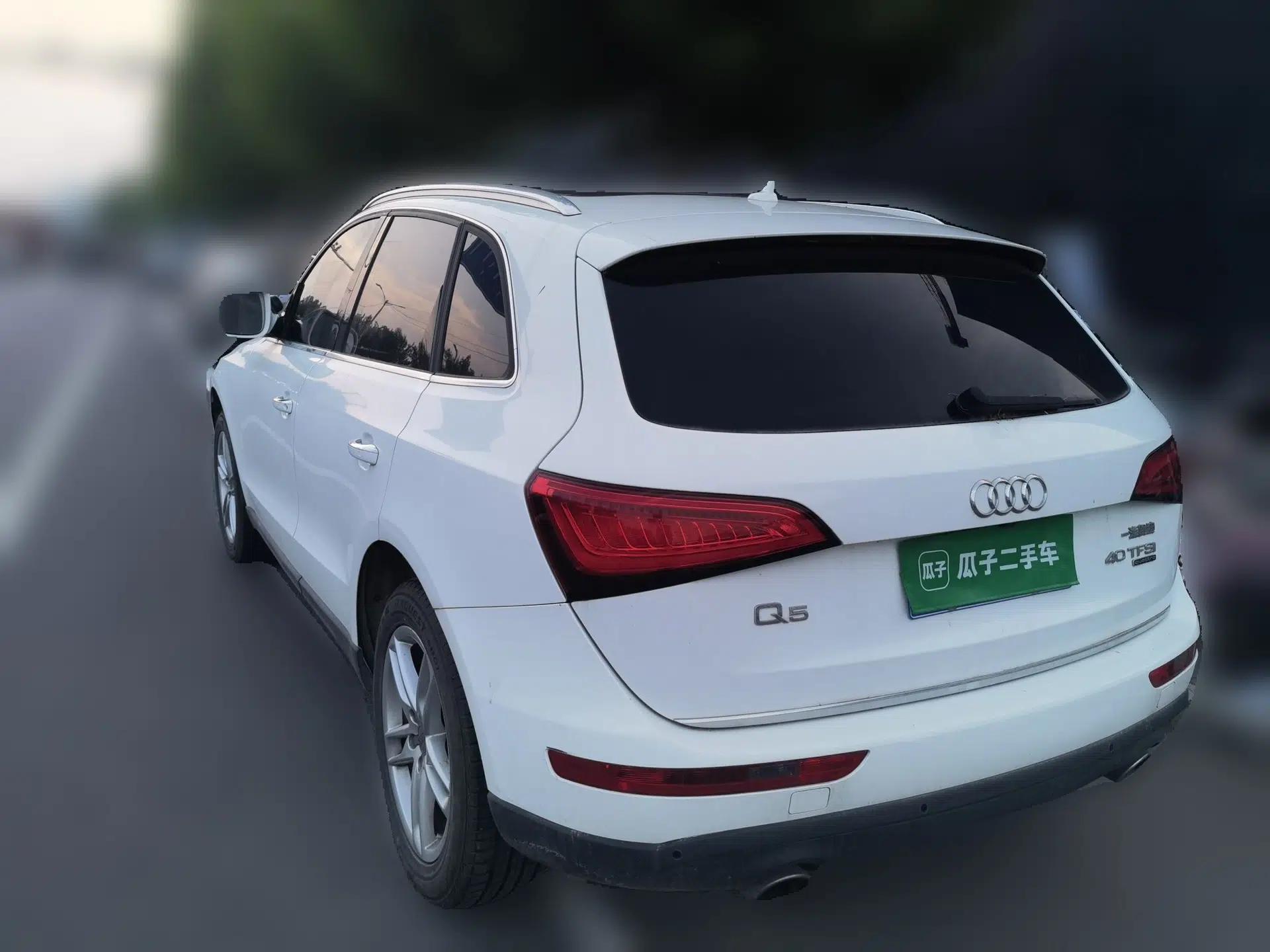 Audi Q5 2016 40 TFSI Comfort Model — миниатюра 4
