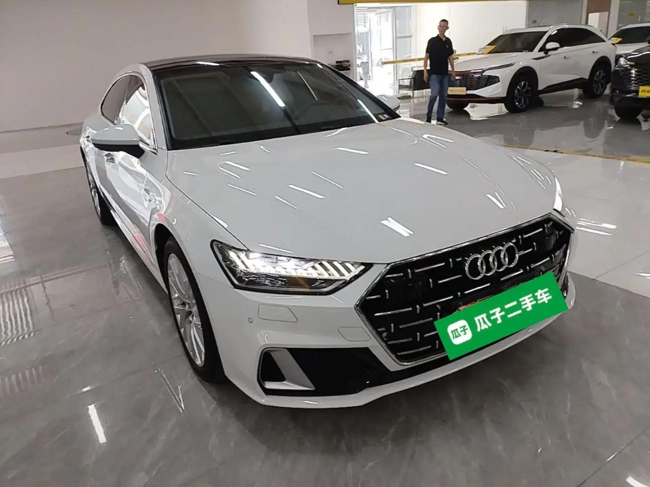 Audi A7L 2024 45TFSI S-line Dream-Building Edition Flow Crystal Package — миниатюра 3