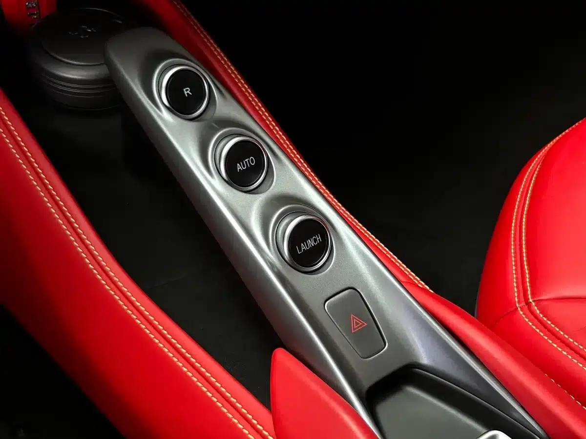 Ferrari F8 2019 Tributo 3.9T V8 — миниатюра 3