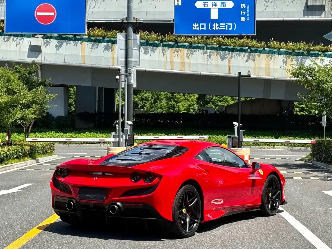 Ferrari F8 2019 Tributo 3.9T V8 — миниатюра 7