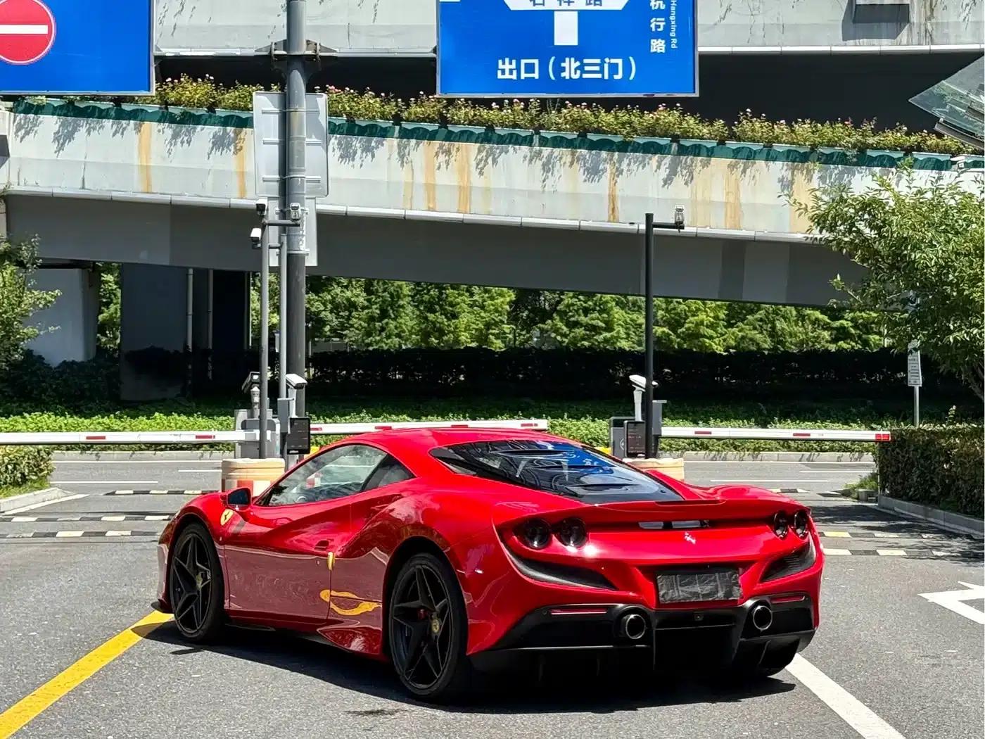 Ferrari F8 2019 Tributo 3.9T V8 — миниатюра 9