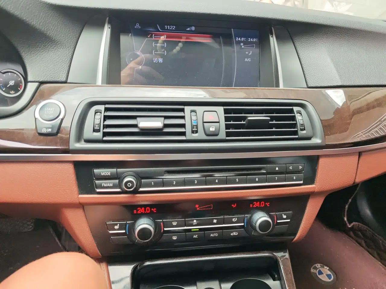BMW 5 Series 2014 525Li Leading Model — миниатюра 13