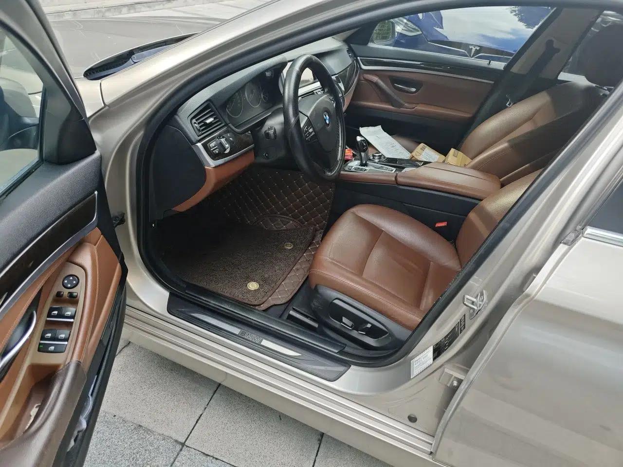 BMW 5 Series 2013 525Li Leading Model — миниатюра 15