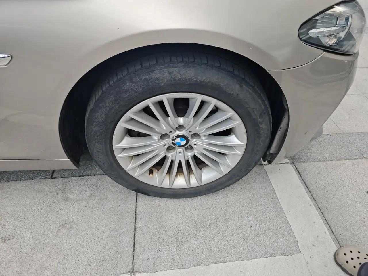 BMW 5 Series 2013 525Li Leading Model — миниатюра 8