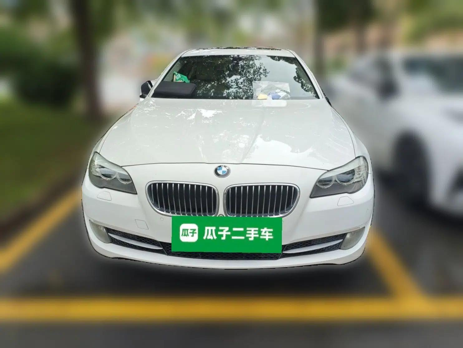 BMW 5 Series 2013 525Li Leading Model — миниатюра 2