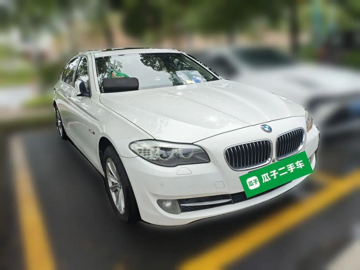 BMW 5 Series 2013 525Li Leading Model — миниатюра 3