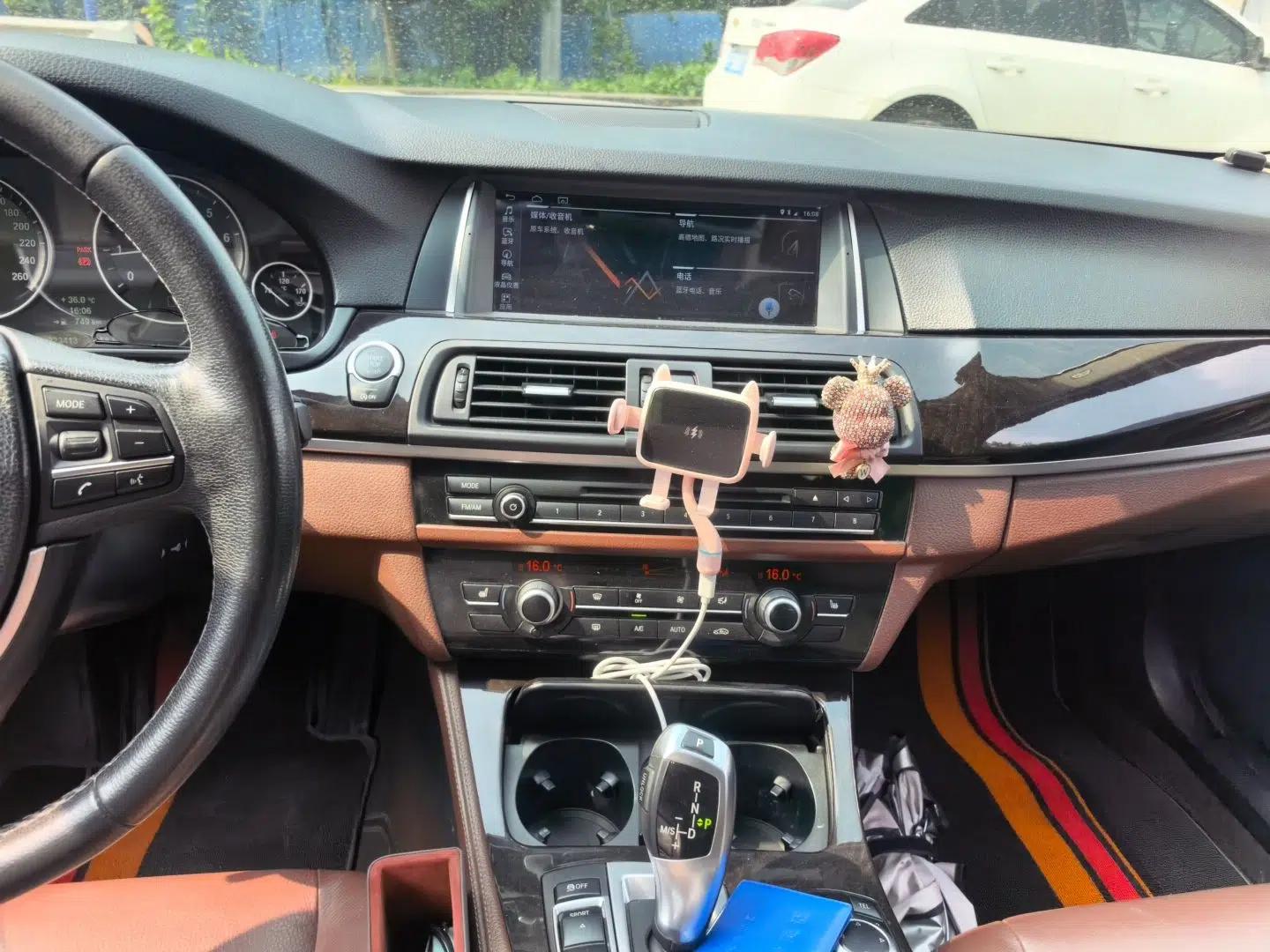 BMW 5 Series 2013 525Li Leading Model — миниатюра 13