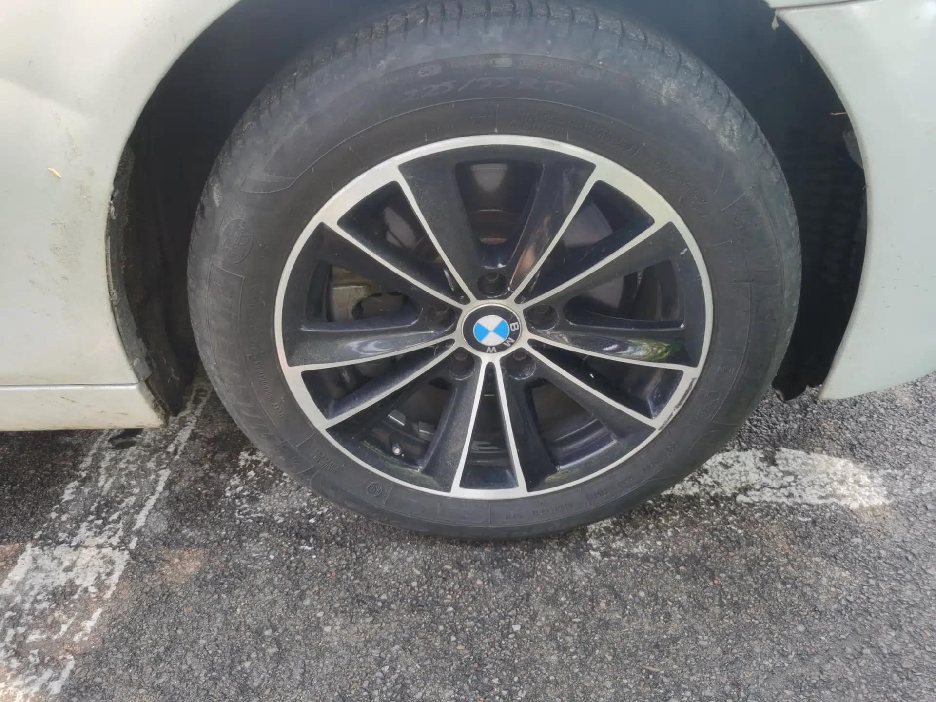 BMW 5 Series 2017 520Li Elegant Edition — миниатюра 8