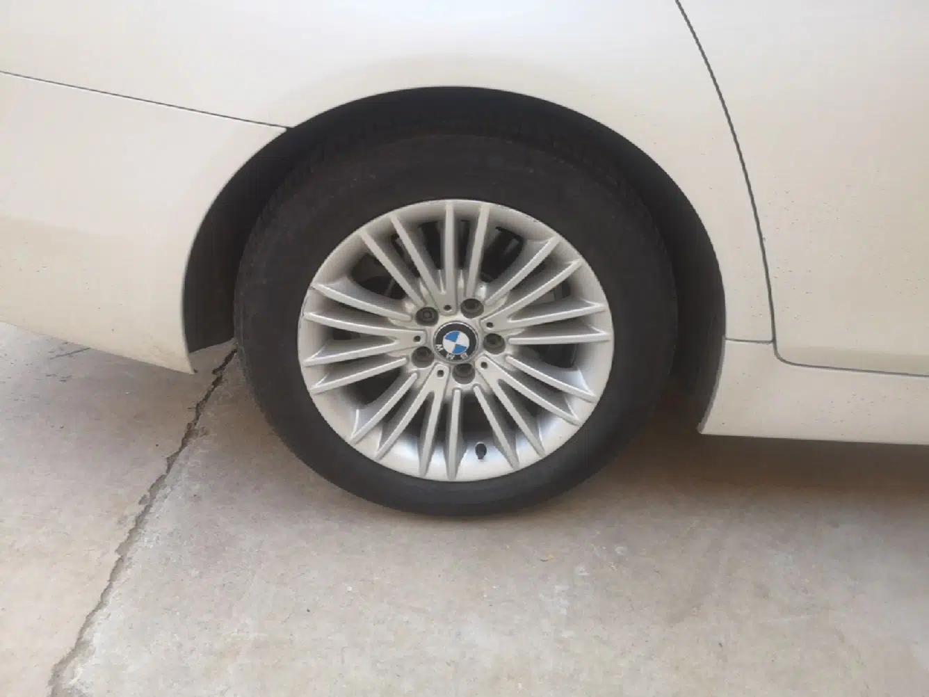 BMW 5 Series 2014 525Li Leading Model — миниатюра 11