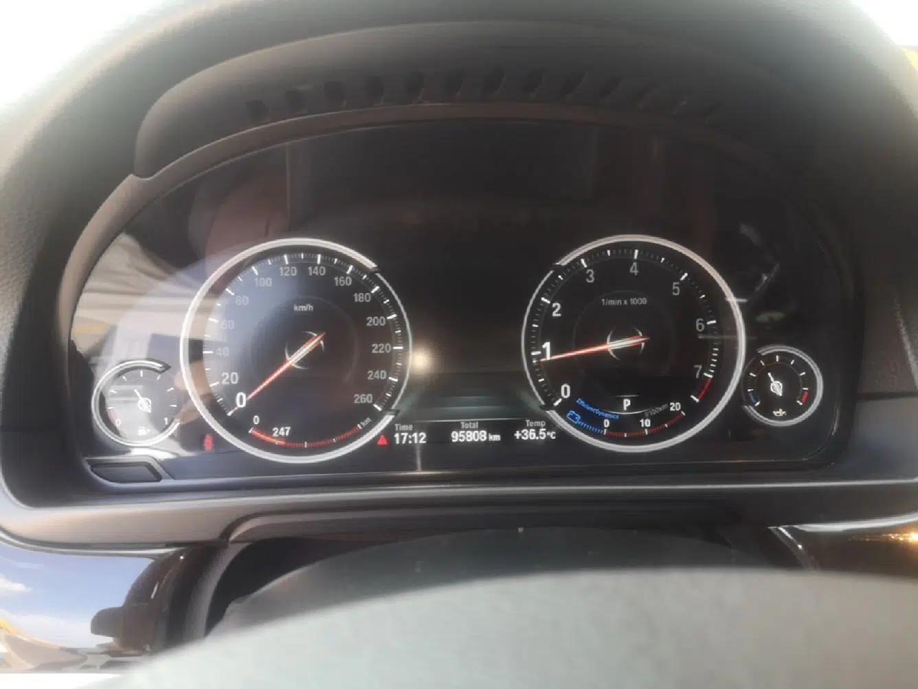 BMW 5 Series 2014 525Li Leading Model — миниатюра 14