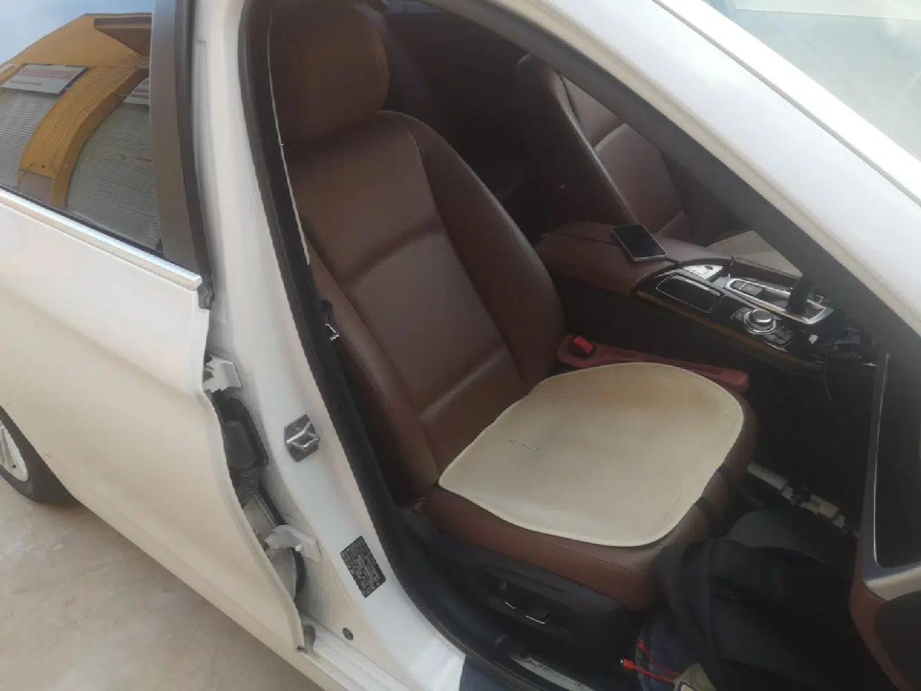 BMW 5 Series 2014 525Li Leading Model — миниатюра 19