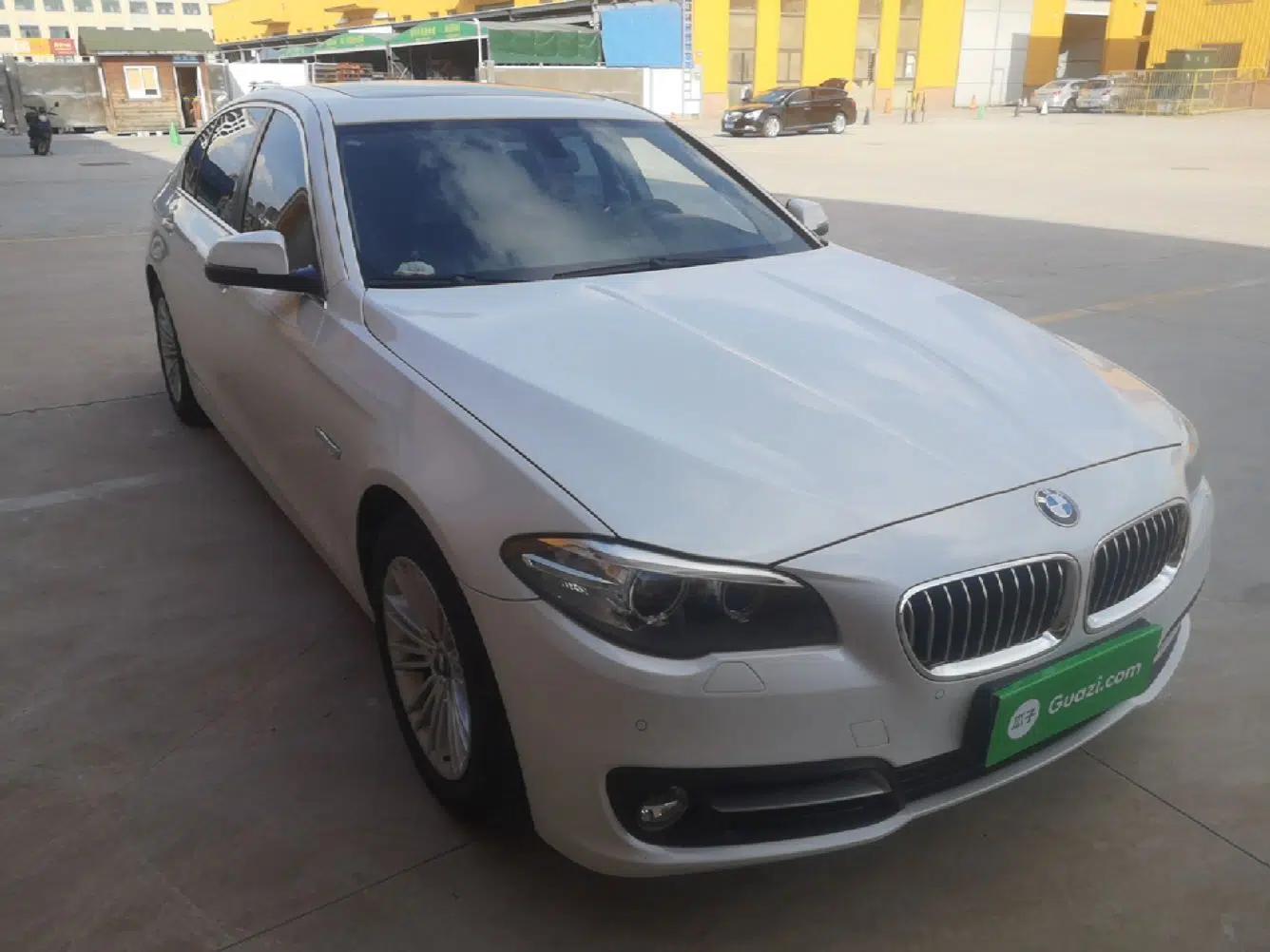 BMW 5 Series 2014 525Li Leading Model — миниатюра 3